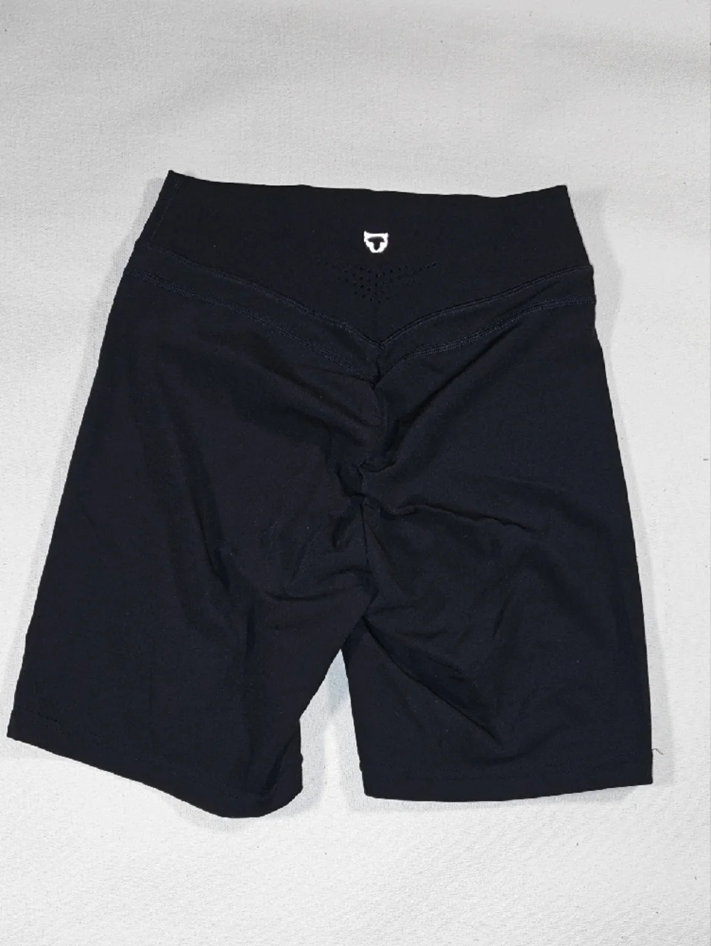 Women's Black Performance Bike Shorts - Picture 4 of 6